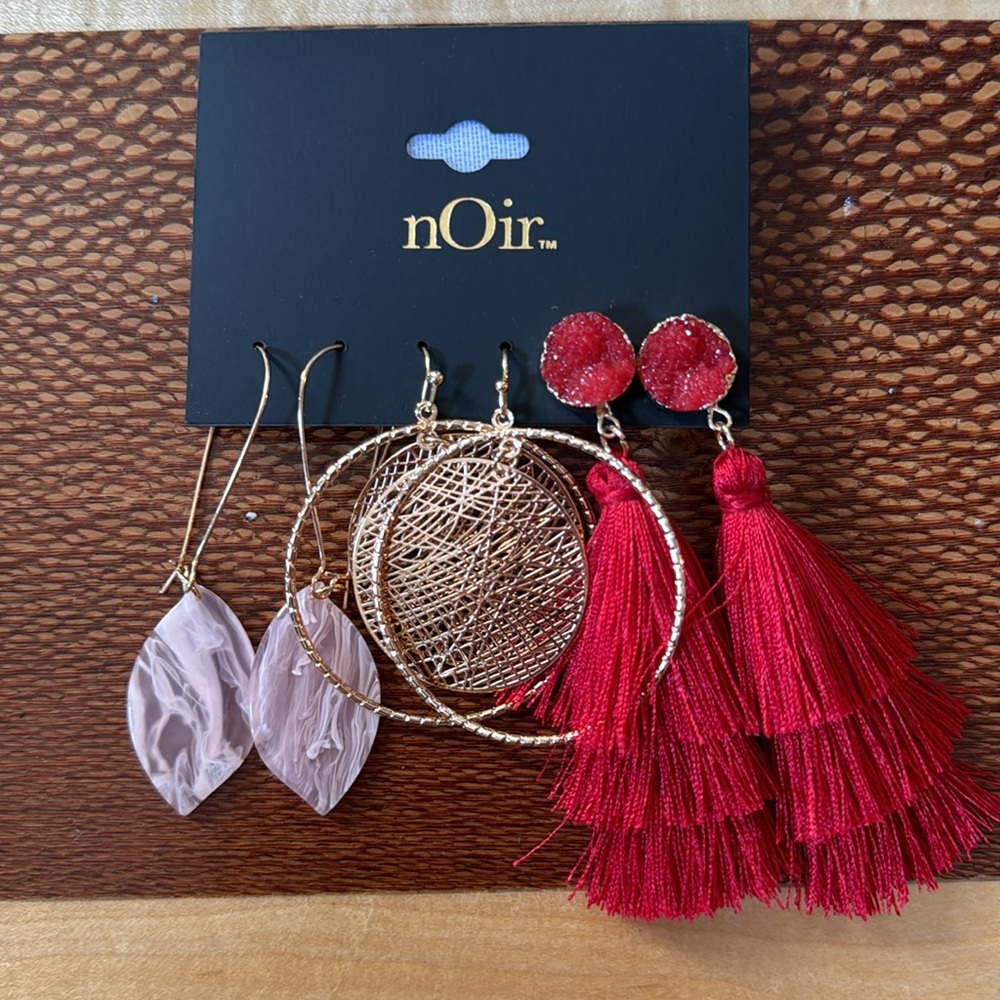 nOir Set of three Dangle Earrings. Pink teardrop, Good Hoops, Red Tassel